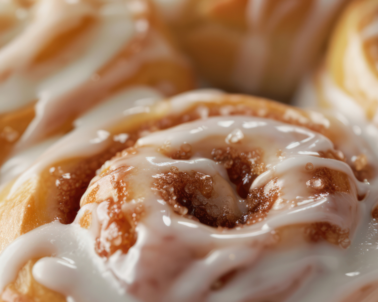 Design sans titre 3 Cinnamon Bun Frosting Guide: Ingredients and Recipe Tips