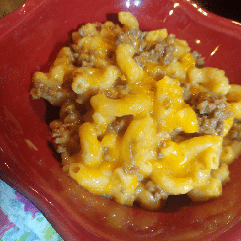 Ground Beef Mac and Cheese, cheesy and satisfying
